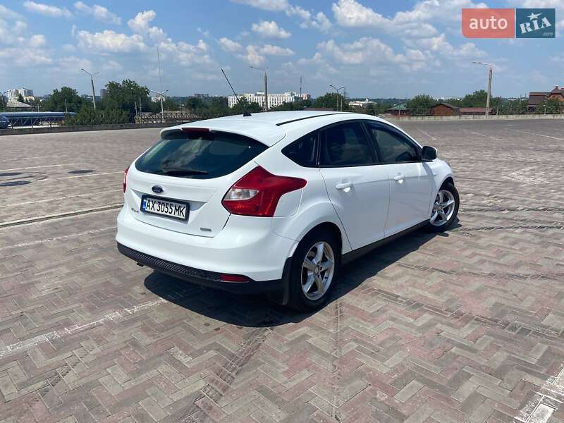 Хэтчбек Ford Focus 2013 в Харькове
