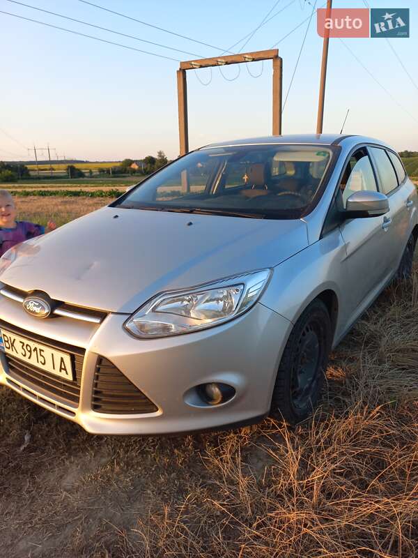 Универсал Ford Focus 2014 в Ровно