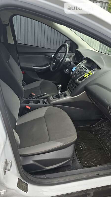 Хетчбек Ford Focus 2013 в Івано-Франківську