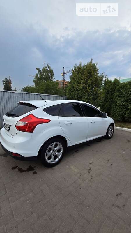 Хетчбек Ford Focus 2013 в Івано-Франківську