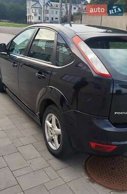 Хэтчбек Ford Focus 2008 в Стрые
