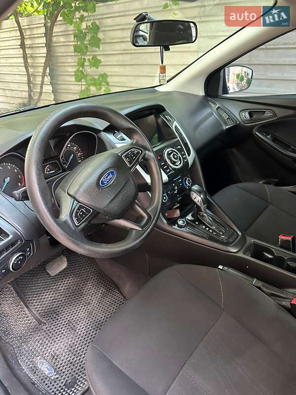 Седан Ford Focus 2016 в Николаеве фото 10 Седан Ford Focus 2016 в Николаеве