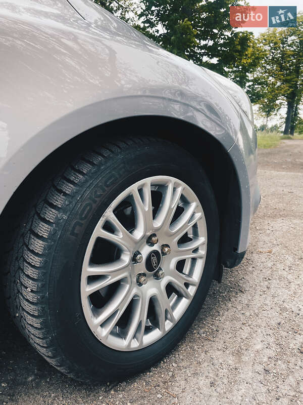 Универсал Ford Focus 2012 в Ужгороде фото 9 Универсал Ford Focus 2012 в Ужгороде