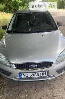 Хетчбек Ford Focus 2006 в Нововолинську