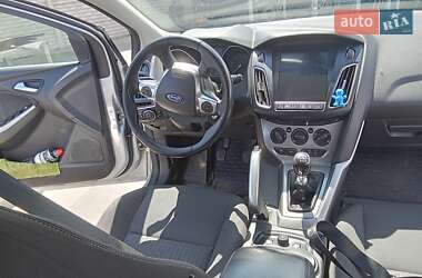 Универсал Ford Focus 2013 в 