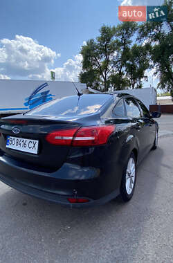 Седан Ford Focus 2014 в Десне