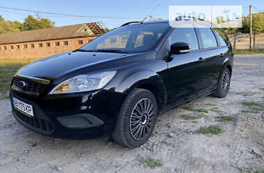 Универсал Ford Focus 2010 в 