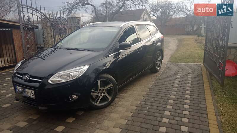 Универсал Ford Focus 2013 в 