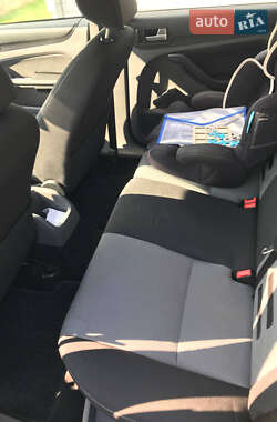 Универсал Ford Focus 2010 в 