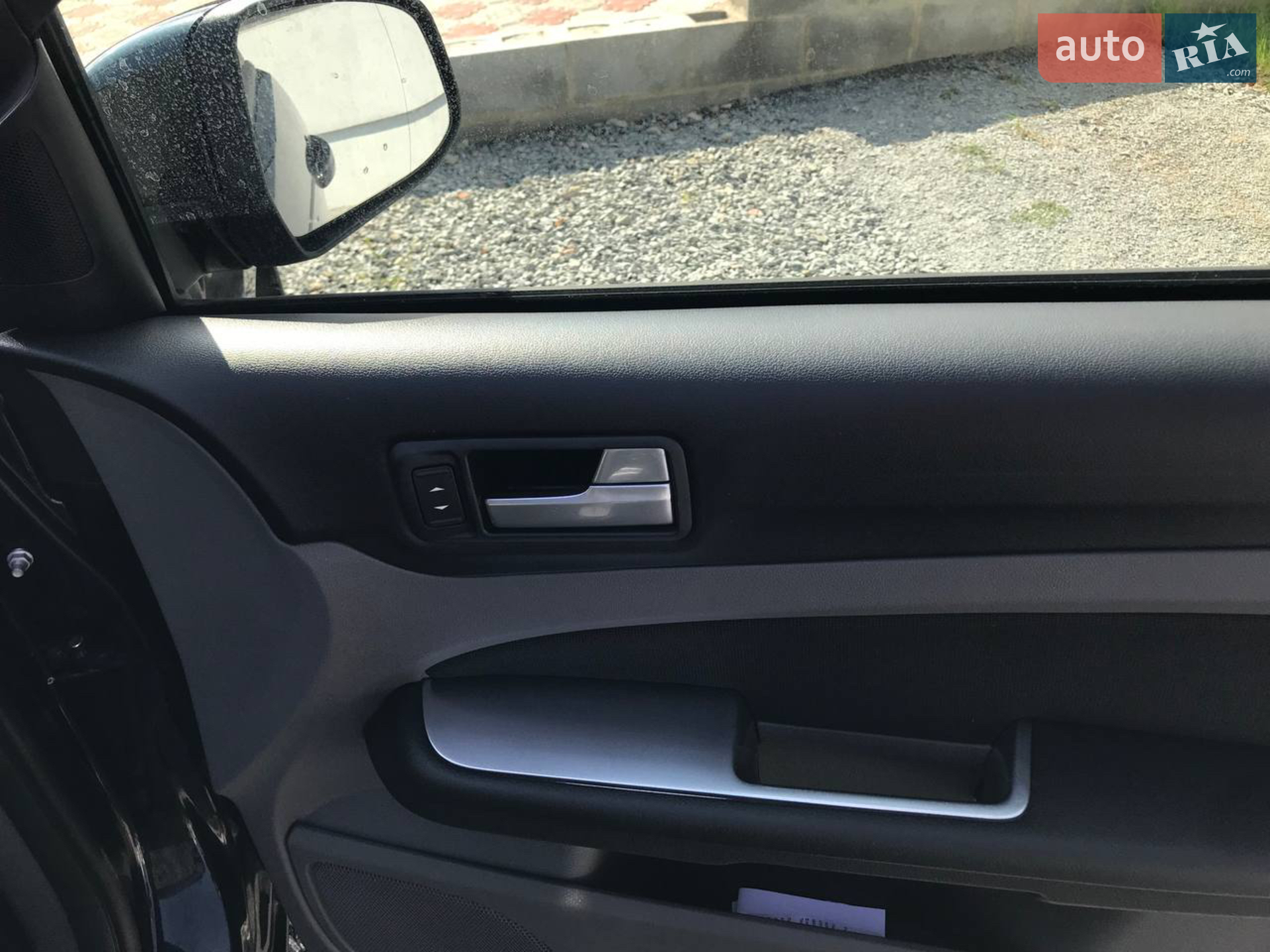 2010 Ford Focus - мініатюра 10
