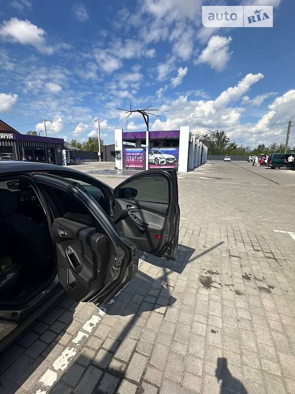 Седан Ford Focus 2014 в Ровно