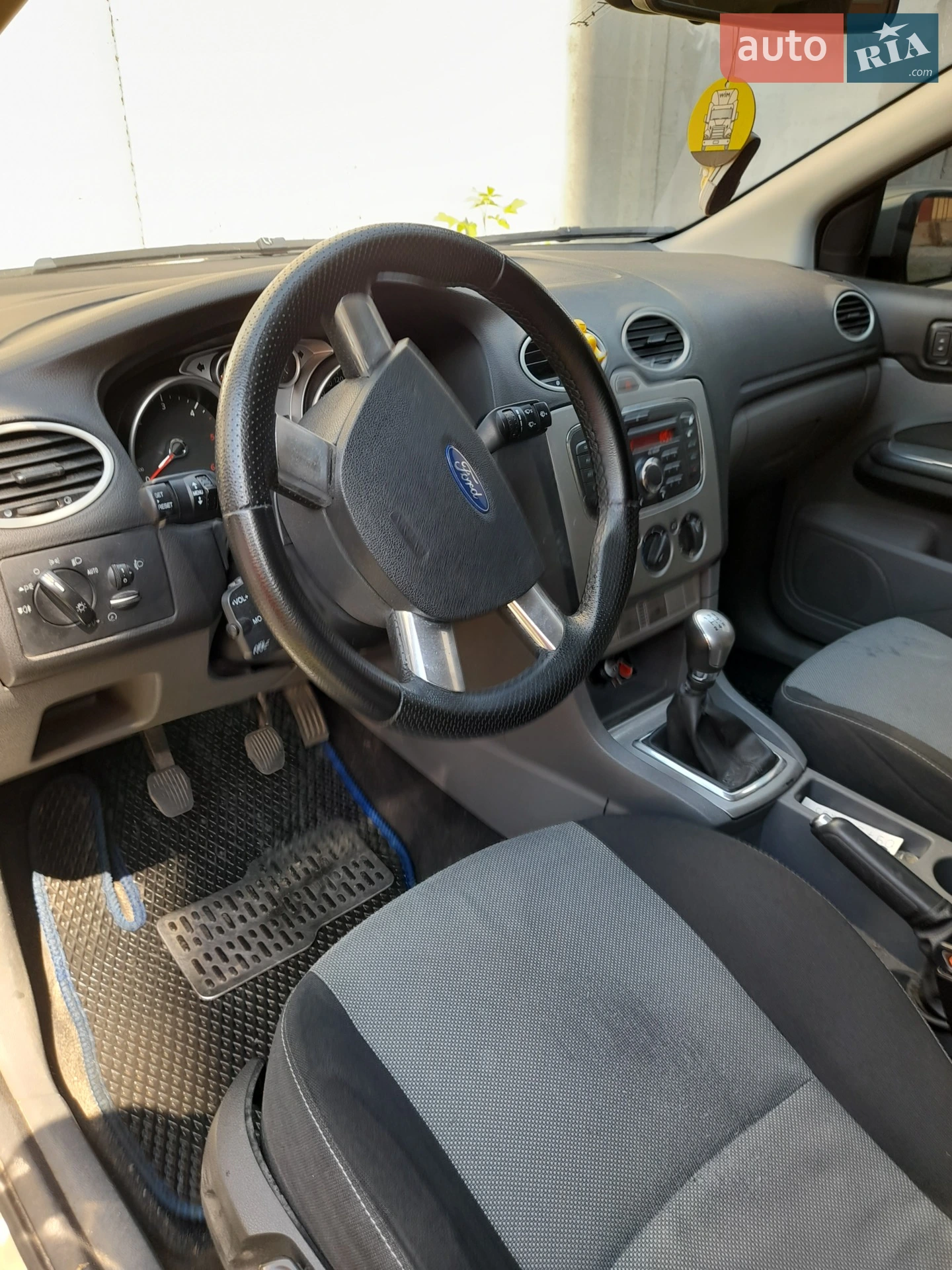 2010 Ford Focus - мініатюра 6