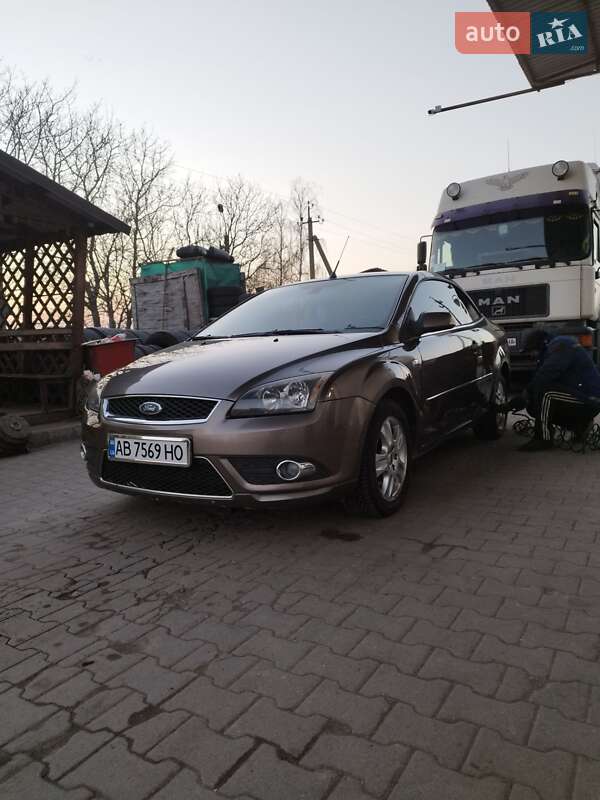 Кабриолет Ford Focus 2007 в Хмельницком