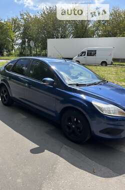 Хэтчбек Ford Focus 2008 в Ровно