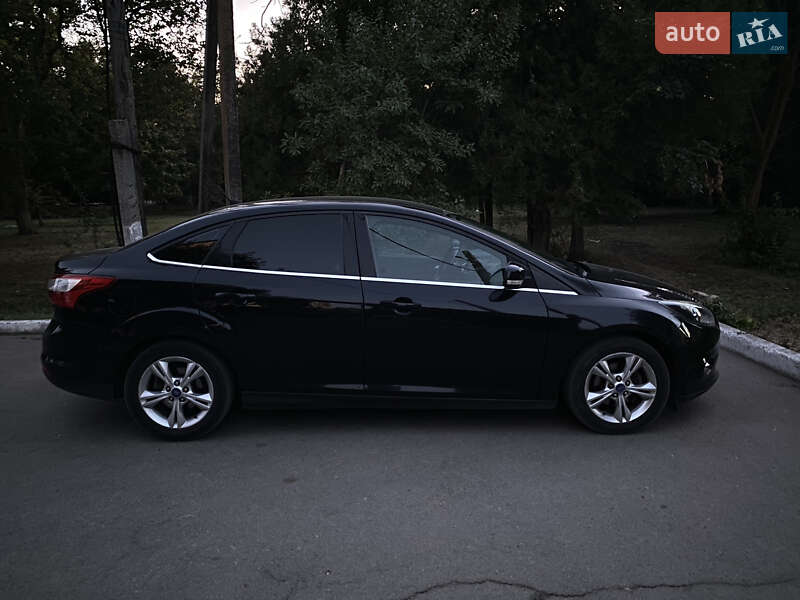 Седан Ford Focus 2013 в Вольнянске