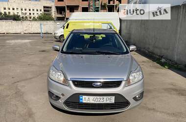 Хэтчбек Ford Focus 2010 в Киеве