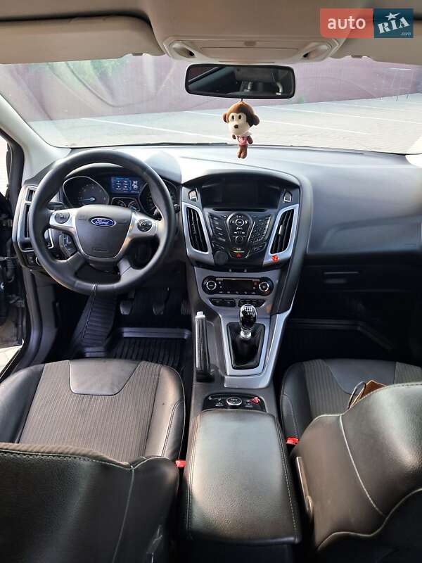 Универсал Ford Focus 2013 в Одессе фото 4 Универсал Ford Focus 2013 в Одессе