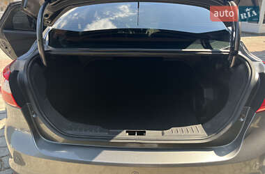 Седан Ford Focus 2014 в 