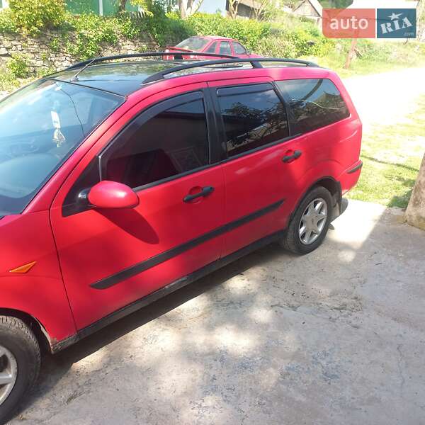 Универсал Ford Focus 2003 в Могилев-Подольске