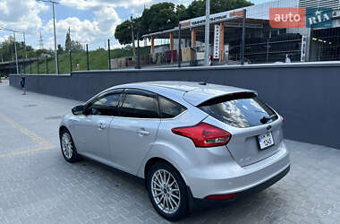 Хэтчбек Ford Focus 2016 в Житомире
