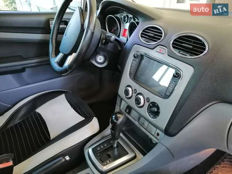 Седан Ford Focus 2008 в Первомайську