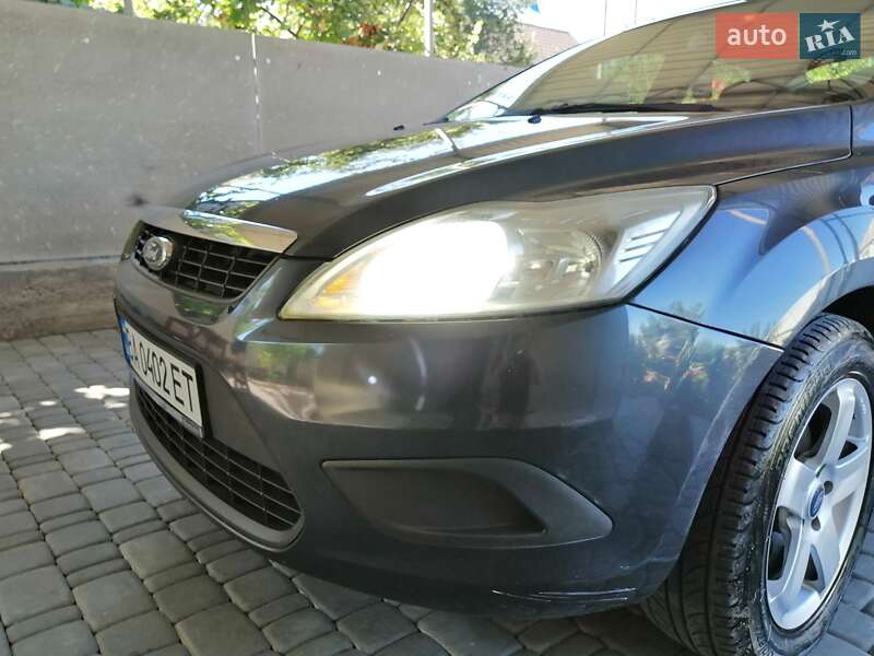 Седан Ford Focus 2008 в Первомайську