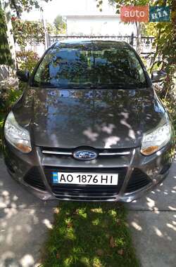 Седан Ford Focus 2014 в 