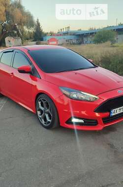 Хэтчбек Ford Focus 2016 в Броварах