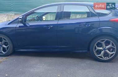 Хэтчбек Ford Focus 2017 в Житомире