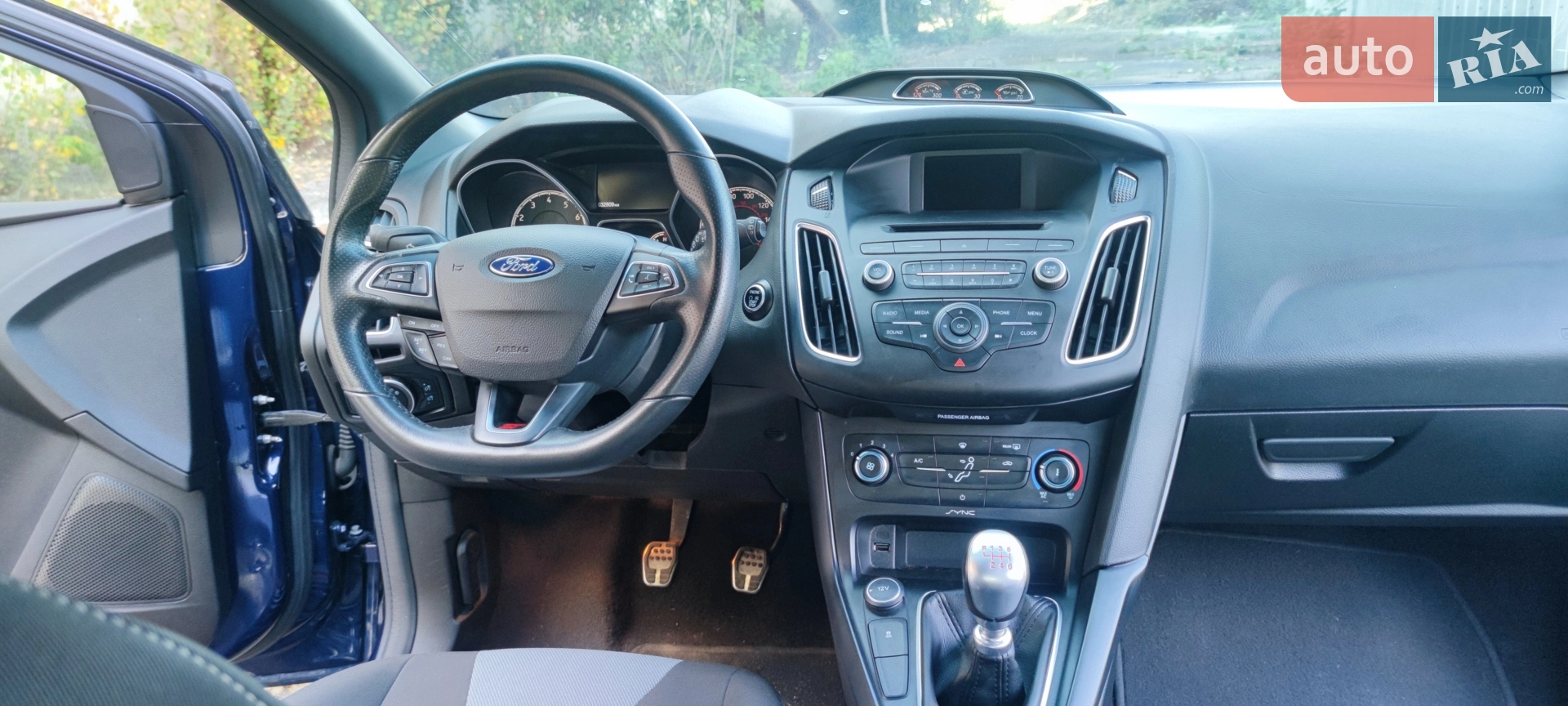 2017 Ford Focus - мініатюра 13