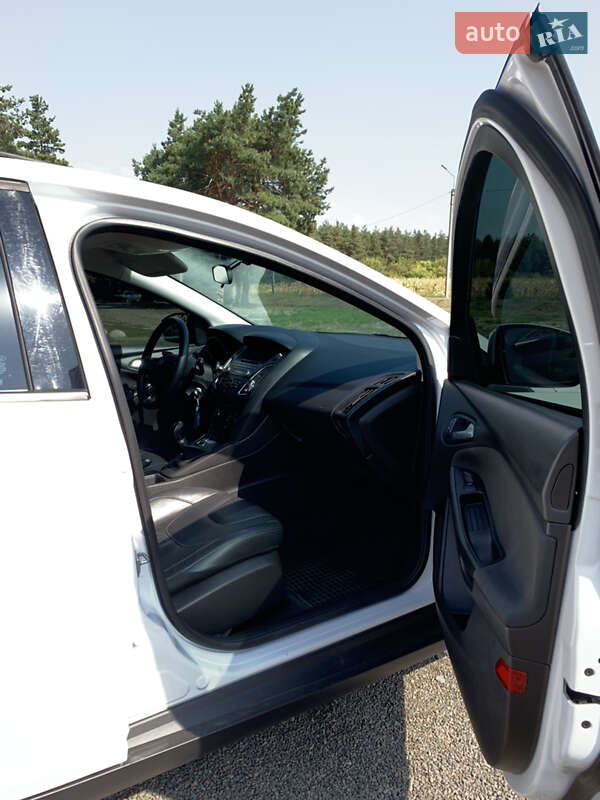 Хэтчбек Ford Focus 2015 в Черкассах