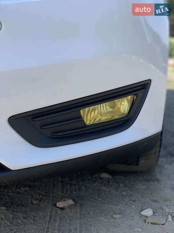 Хэтчбек Ford Focus 2015 в Черкассах