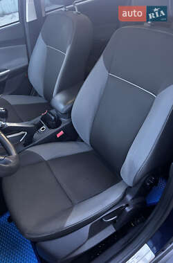Универсал Ford Focus 2011 в 