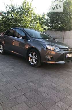 Седан Ford Focus 2011 в Вараше