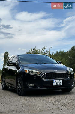 Седан Ford Focus 2015 в 
