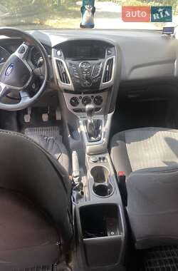 Универсал Ford Focus 2014 в 