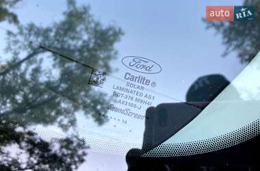 Седан Ford Focus 2014 в 