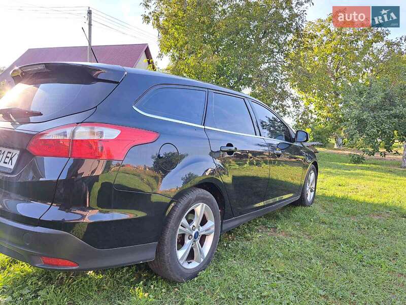 Универсал Ford Focus 2011 в Кременце