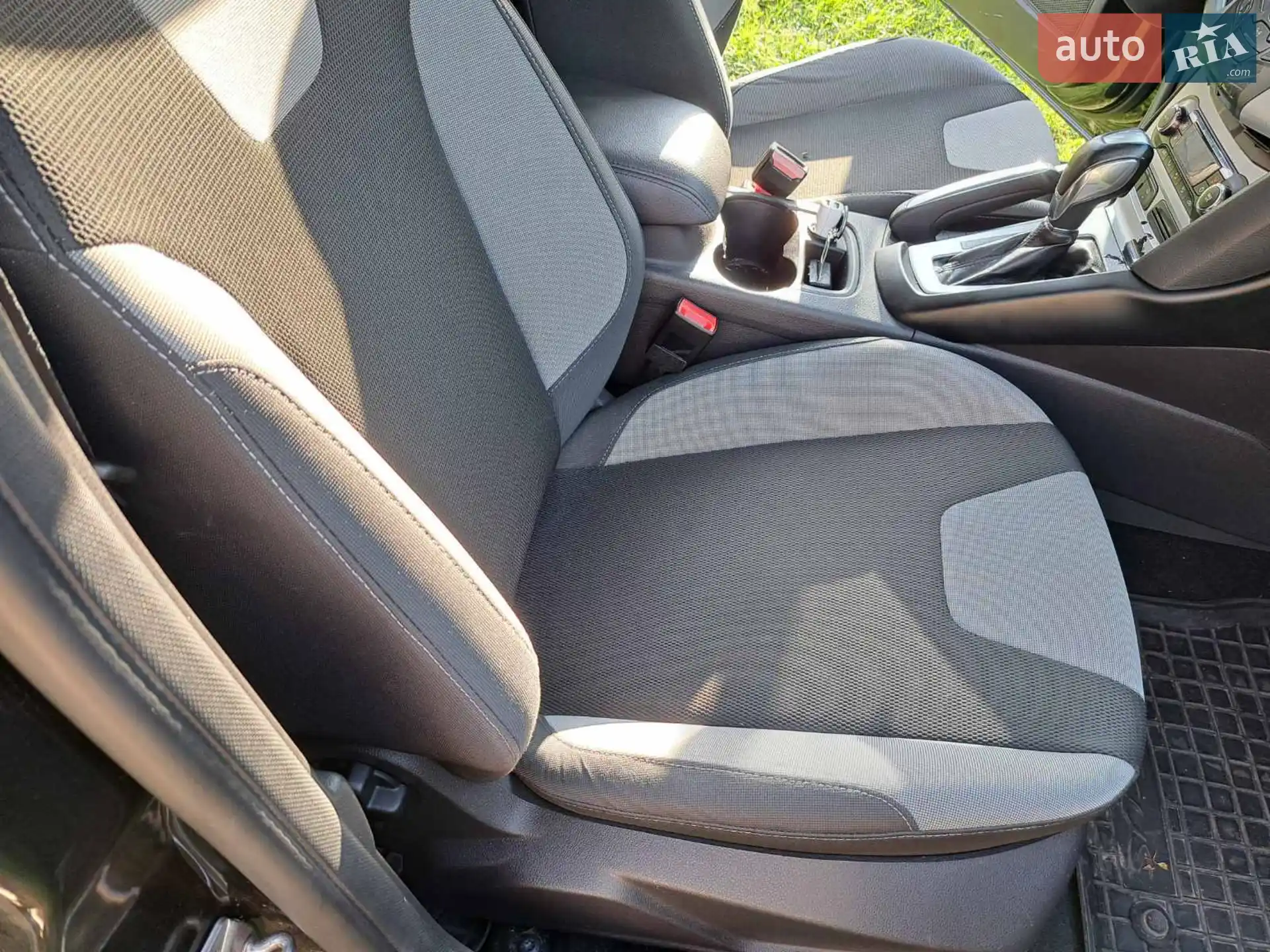 2011 Ford Focus - мініатюра 19