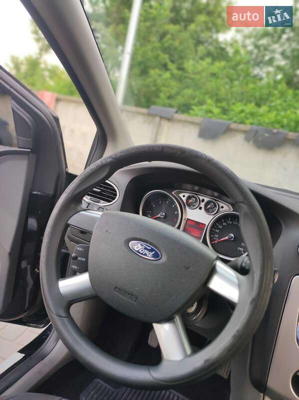 Седан Ford Focus 2008 в Борисполе