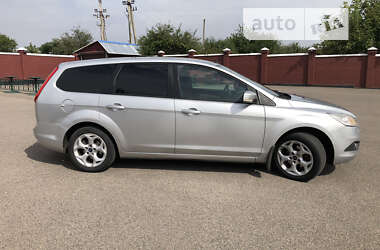 Универсал Ford Focus 2010 в 
