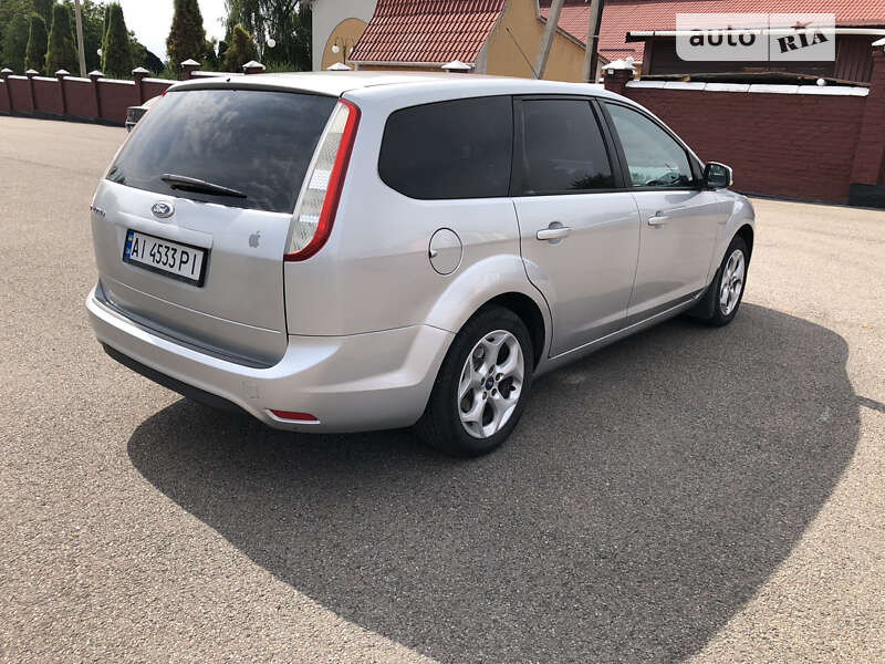 Универсал Ford Focus 2010 в Фастове