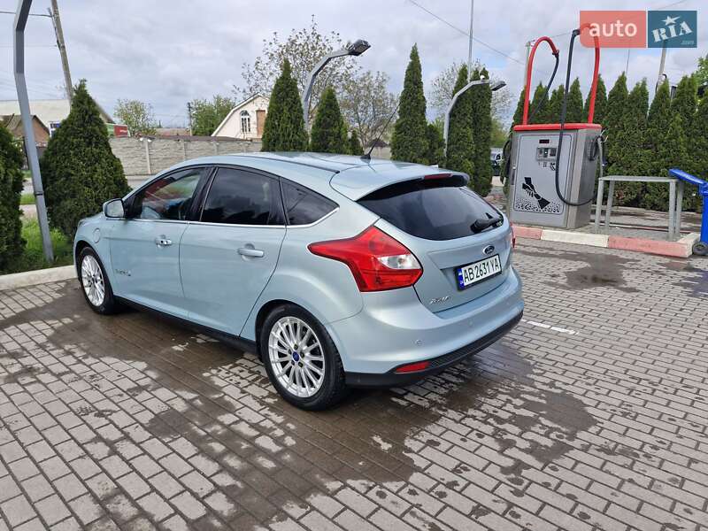 Хэтчбек Ford Focus 2013 в Виннице фото 4 Хэтчбек Ford Focus 2013 в Виннице