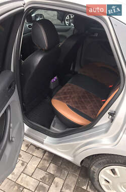 Седан Ford Focus 2008 в 