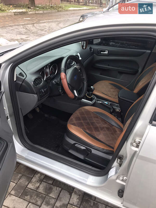 Седан Ford Focus 2008 в Великой Александровке