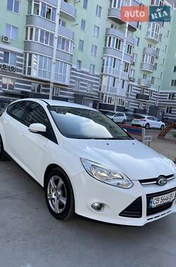 Хетчбек Ford Focus 2014 в 