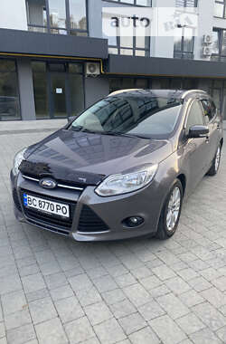 Універсал Ford Focus 2011 в Новояворівську