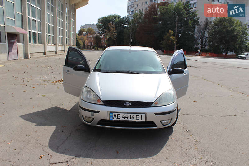 Хэтчбек Ford Focus 2002 в Виннице