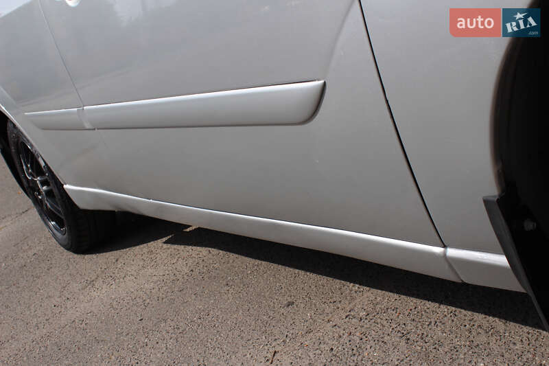 Хэтчбек Ford Focus 2002 в Виннице