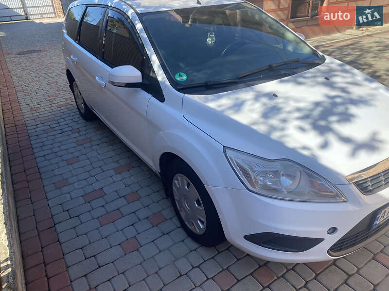Универсал Ford Focus 2010 в Ивано-Франковске